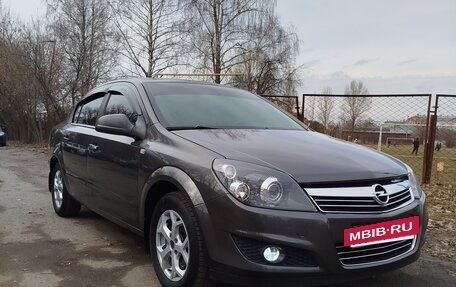 Opel Astra H, 2011 год, 860 000 рублей, 5 фотография