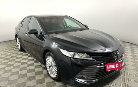 Toyota Camry, 2020 год, 2 750 000 рублей, 3 фотография