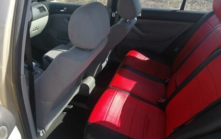 Volkswagen Bora, 2001 год, 235 000 рублей, 8 фотография