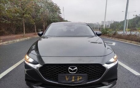 Mazda 3, 2021 год, 1 290 000 рублей, 2 фотография