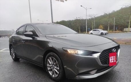 Mazda 3, 2021 год, 1 290 000 рублей, 3 фотография