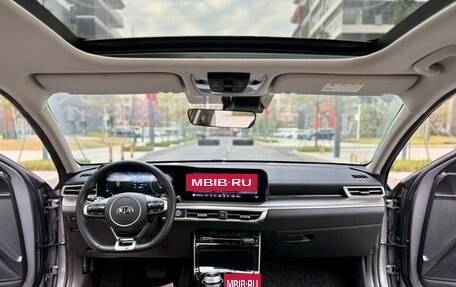 KIA K5, 2021 год, 1 650 000 рублей, 9 фотография