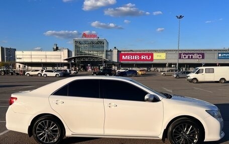 Toyota Camry, 2012 год, 1 740 000 рублей, 13 фотография