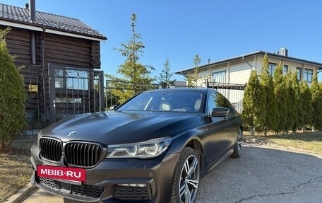 BMW 7 серия, 2018 год, 4 450 000 рублей, 7 фотография