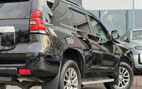 Toyota Land Cruiser Prado 150 рестайлинг 2, 2017 год, 4 590 000 рублей, 9 фотография