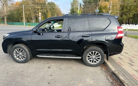 Toyota Land Cruiser Prado 150 рестайлинг 2, 2014 год, 2 900 000 рублей, 5 фотография