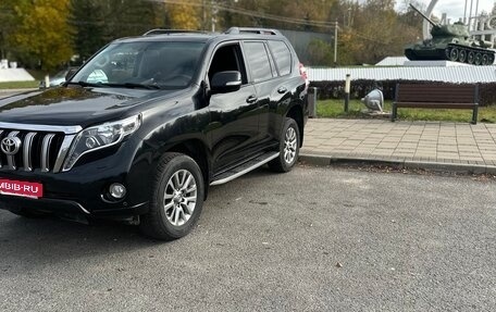 Toyota Land Cruiser Prado 150 рестайлинг 2, 2014 год, 2 900 000 рублей, 2 фотография