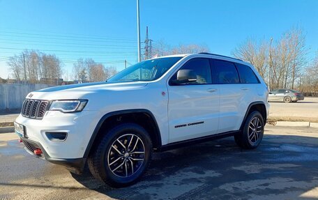 Jeep Grand Cherokee, 2017 год, 4 450 000 рублей, 8 фотография