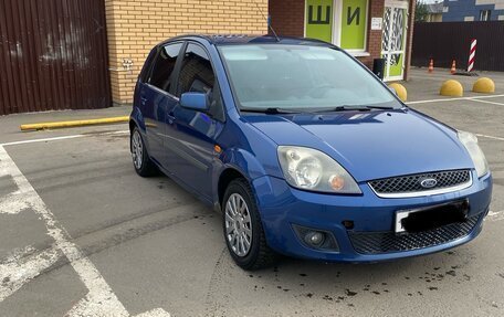 Ford Fiesta, 2006 год, 390 000 рублей, 1 фотография