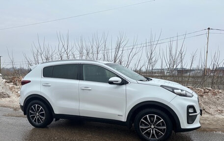 KIA Sportage IV рестайлинг, 2021 год, 2 300 000 рублей, 9 фотография