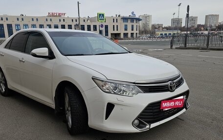 Toyota Camry, 2015 год, 1 750 000 рублей, 3 фотография