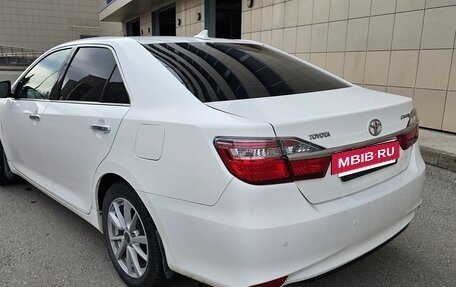 Toyota Camry, 2015 год, 1 750 000 рублей, 4 фотография