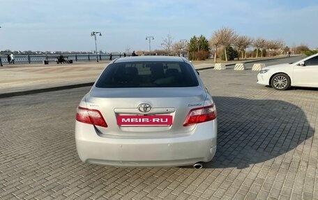 Toyota Camry, 2010 год, 1 600 000 рублей, 5 фотография