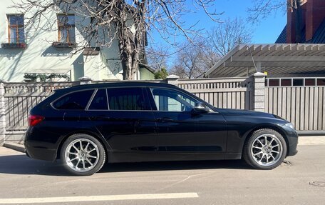 BMW 3 серия, 2018 год, 2 400 000 рублей, 7 фотография