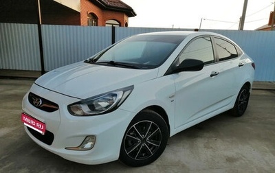 Hyundai Solaris II рестайлинг, 2013 год, 650 000 рублей, 1 фотография