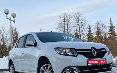 Renault Logan II, 2018 год, 955 000 рублей, 1 фотография