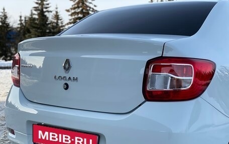 Renault Logan II, 2018 год, 955 000 рублей, 17 фотография