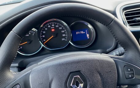 Renault Logan II, 2018 год, 955 000 рублей, 33 фотография