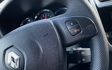Renault Logan II, 2018 год, 955 000 рублей, 32 фотография