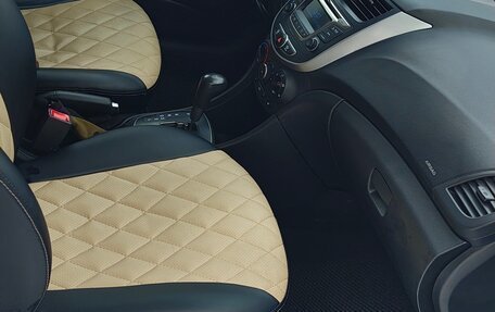 Hyundai Solaris II рестайлинг, 2016 год, 700 000 рублей, 6 фотография