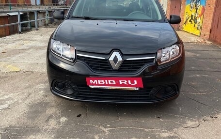 Renault Logan II, 2016 год, 1 240 000 рублей, 15 фотография