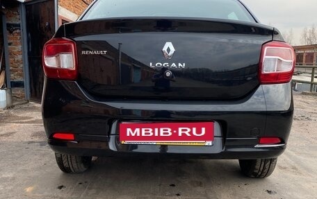 Renault Logan II, 2016 год, 1 240 000 рублей, 18 фотография