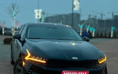 KIA K5, 2020 год, 2 300 000 рублей, 1 фотография