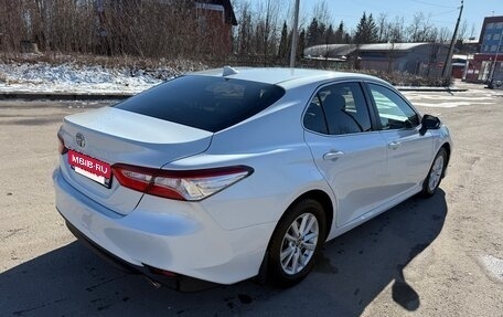 Toyota Camry, 2018 год, 2 699 000 рублей, 4 фотография