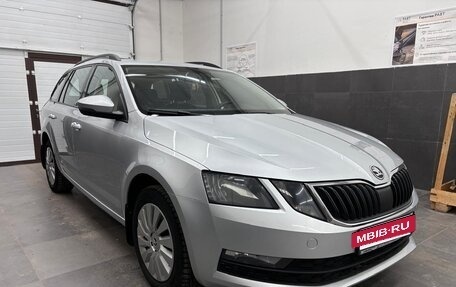 Skoda Octavia, 2018 год, 1 650 000 рублей, 3 фотография