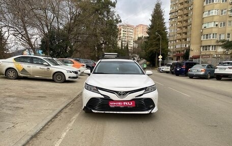 Toyota Camry, 2019 год, 1 727 000 рублей, 1 фотография
