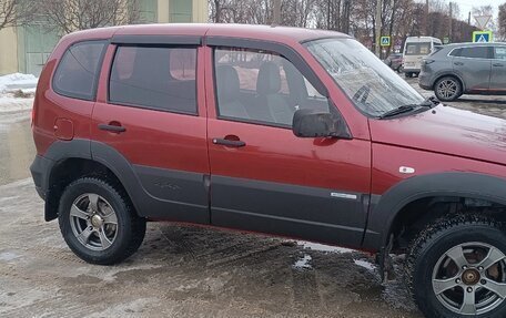 Chevrolet Niva I рестайлинг, 2011 год, 430 000 рублей, 4 фотография