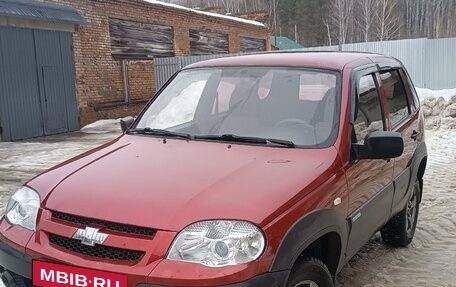 Chevrolet Niva I рестайлинг, 2011 год, 430 000 рублей, 2 фотография