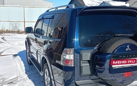 Mitsubishi Pajero IV, 2010 год, 2 200 000 рублей, 11 фотография