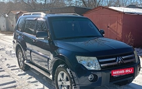 Mitsubishi Pajero IV, 2010 год, 2 200 000 рублей, 6 фотография