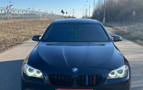 BMW 5 серия, 2014 год, 2 700 000 рублей, 3 фотография