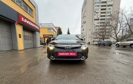 Toyota Camry, 2016 год, 2 420 000 рублей, 3 фотография