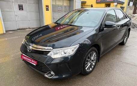 Toyota Camry, 2016 год, 2 420 000 рублей, 2 фотография