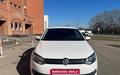 Volkswagen Polo VI (EU Market), 2011 год, 724 547 рублей, 2 фотография