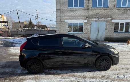 Hyundai Solaris II рестайлинг, 2011 год, 999 000 рублей, 5 фотография