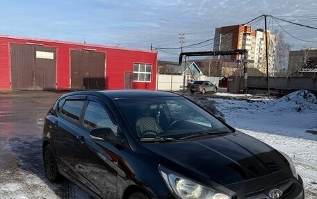 Hyundai Solaris II рестайлинг, 2011 год, 999 000 рублей, 4 фотография