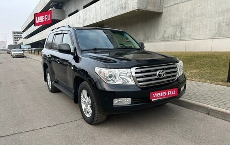 Toyota Land Cruiser 200, 2011 год, 3 100 000 рублей, 1 фотография