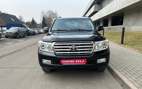 Toyota Land Cruiser 200, 2011 год, 3 100 000 рублей, 3 фотография