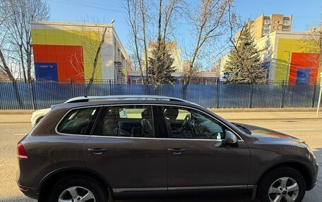 Volkswagen Touareg III, 2012 год, 1 600 000 рублей, 3 фотография