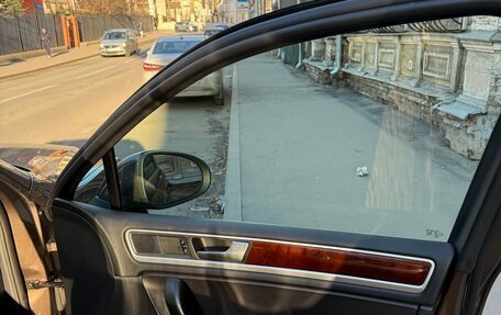 Volkswagen Touareg III, 2012 год, 1 600 000 рублей, 19 фотография