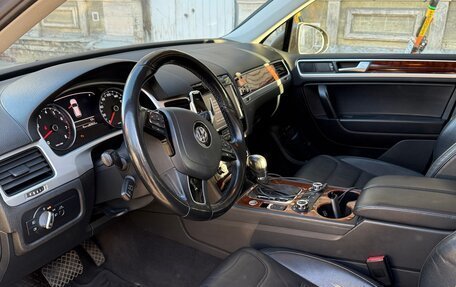 Volkswagen Touareg III, 2012 год, 1 600 000 рублей, 20 фотография