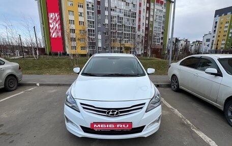 Hyundai Solaris II рестайлинг, 2016 год, 850 000 рублей, 13 фотография