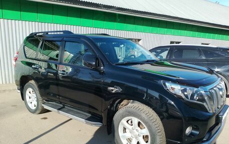 Toyota Land Cruiser Prado 150 рестайлинг 2, 2014 год, 3 430 000 рублей, 13 фотография