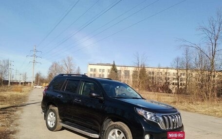 Toyota Land Cruiser Prado 150 рестайлинг 2, 2014 год, 3 430 000 рублей, 6 фотография