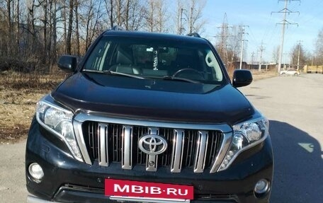 Toyota Land Cruiser Prado 150 рестайлинг 2, 2014 год, 3 430 000 рублей, 17 фотография