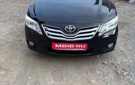 Toyota Camry, 2011 год, 1 500 000 рублей, 2 фотография